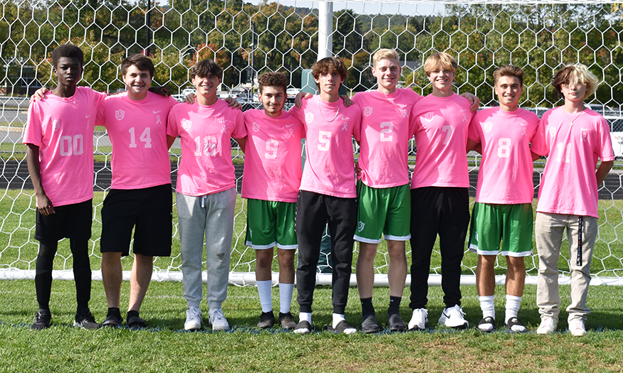 Group photo of boys soccer seniors