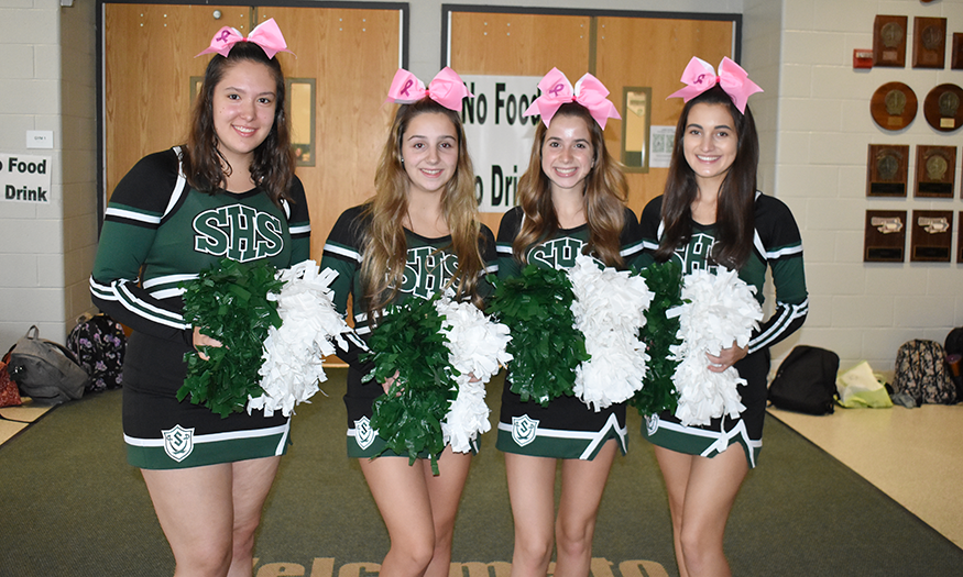 Cheerleaders in group photo