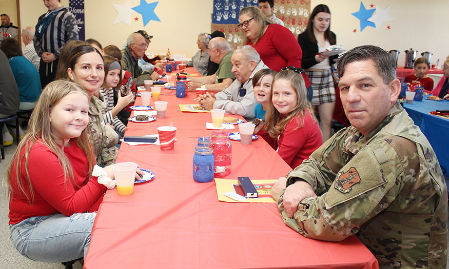 Veterans east breakfast with students