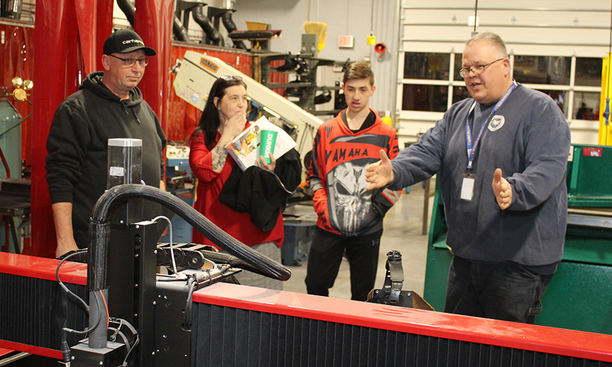 A family learns about CTE opportunities