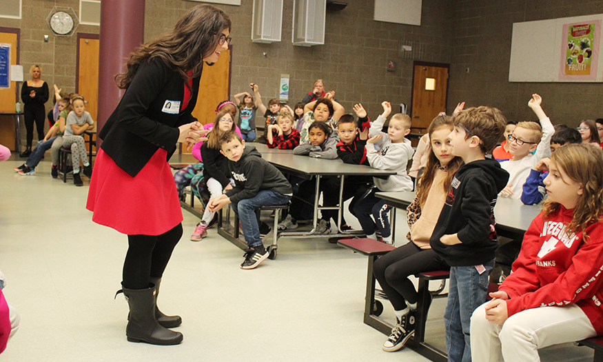 Meteorologist speaks to students