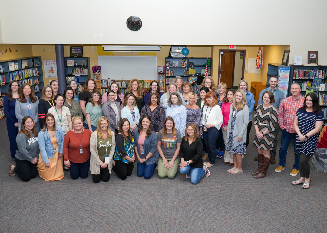 Group photo of faculty and staff