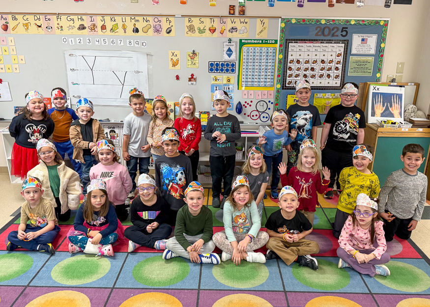 Group photo of kindergartners