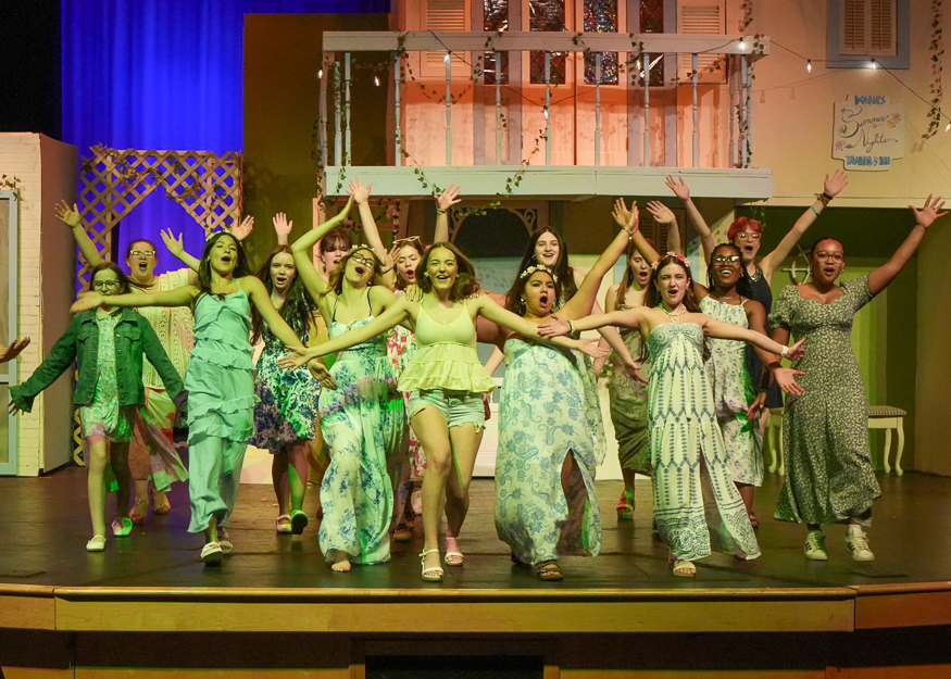 Drama Club performs musical