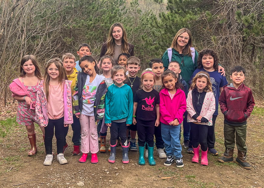 Group photo of kindergartners